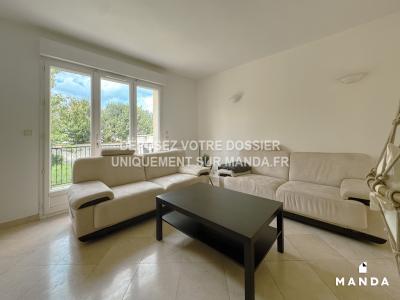 Louer Appartement 9 m2 Creteil
