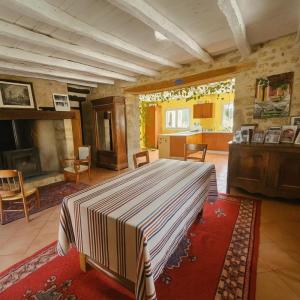For sale Saint-martial-de-nabirat 9 rooms 220 m2 Dordogne (24250) photo 2