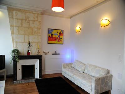 For rent Bordeaux 2 rooms 44 m2 Gironde (33000) photo 1