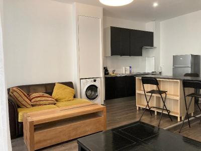 For rent Bordeaux 2 rooms 46 m2 Gironde (33000) photo 3