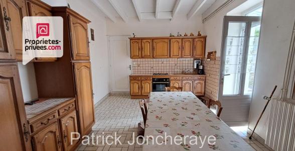 For sale Maillezais 5 rooms 122 m2 Vendee (85420) photo 4