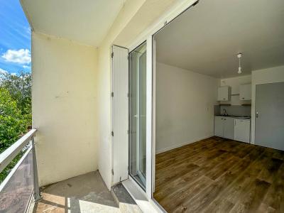For rent Vierzon 1 room 23 m2 Cher (18100) photo 3