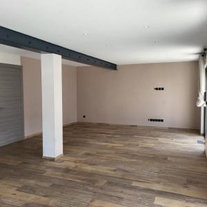 For sale Sernhac 7 rooms 223 m2 Gard (30210) photo 4