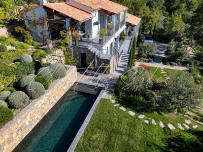 For sale Fayence 10 rooms 400 m2 Var (83440) photo 0