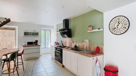 For sale Fleix 3 rooms 115 m2 Vienne (86300) photo 3