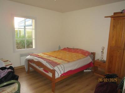 For sale Angles 4 rooms 93 m2 Vendee (85750) photo 4
