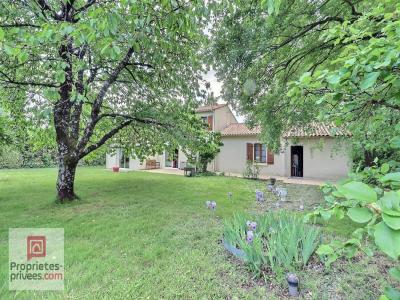 For sale Vergne 7 rooms 155 m2 Charente maritime (17400) photo 2