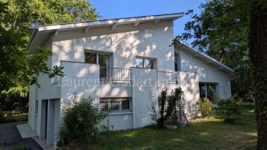 For sale Cestas 8 rooms 186 m2 Gironde (33610) photo 1