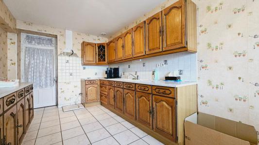 For sale Bourges 5 rooms 83 m2 Cher (18000) photo 0