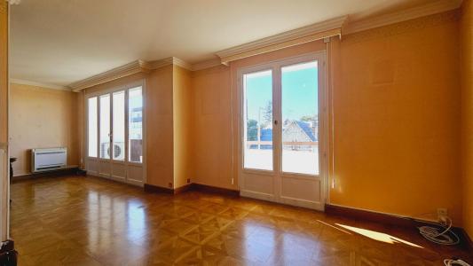 For sale Bourges 4 rooms 93 m2 Cher (18000) photo 3