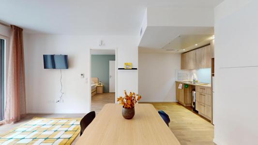 For rent Asnieres-sur-seine 2 rooms 43 m2 Hauts de Seine (92600) photo 1