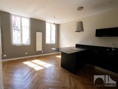 Louer Appartement 60 m2 Saint-etienne