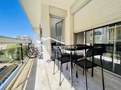 Louer Appartement 37 m2 Nice
