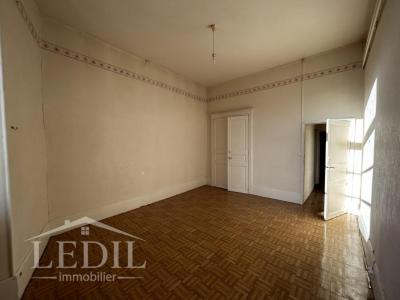 Acheter Appartement 138 m2 Condom