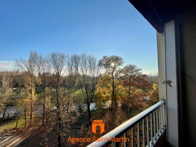 Louer Appartement 80 m2 Ancone