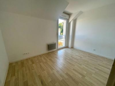 For sale Orvault 4 rooms 81 m2 Loire atlantique (44700) photo 2