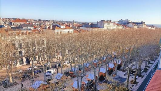 For rent Beziers 8 rooms 269 m2 Herault (34500) photo 3