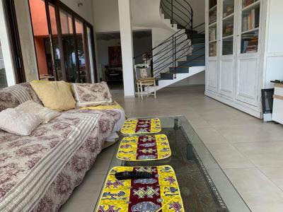 Acheter Maison Roussillon 1136600 euros