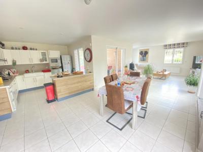 For sale Carcassonne 5 rooms 141 m2 Aude (11000) photo 3