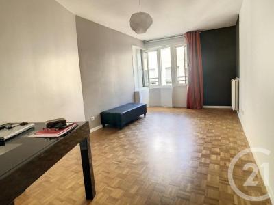 For rent Clichy 2 rooms 48 m2 Hauts de Seine (92110) photo 1