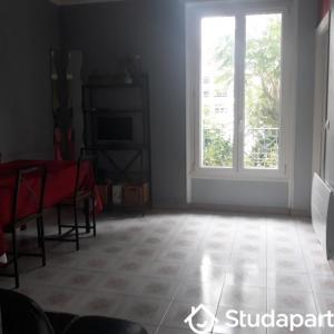 For rent Paris-12eme-arrondissement 2 rooms 34 m2 Paris (75012) photo 3