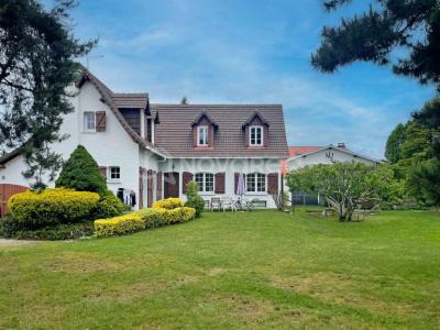 For rent Bizanos 7 rooms 162 m2 Pyrenees atlantiques (64320) photo 0