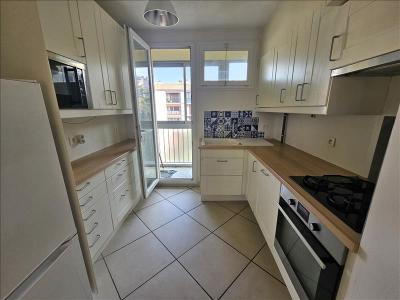 Annonce Location 4 pices Appartement Salon-de-provence 13