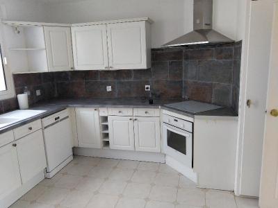 For rent Saint-medard-en-jalles 6 rooms 190 m2 Gironde (33160) photo 4