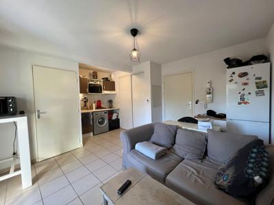 Louer Appartement 33 m2 Grans
