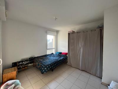 Louer Appartement Grans 664 euros