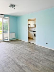 For rent Chelles 1 room 31 m2 Seine et marne (77500) photo 1