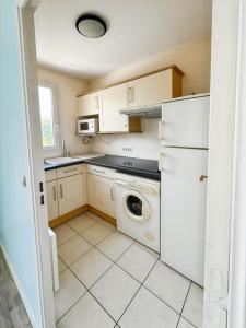 For rent Chelles 1 room 31 m2 Seine et marne (77500) photo 3