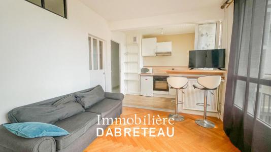 For rent Lyon-3eme-arrondissement 2 rooms 37 m2 Rhone (69003) photo 1