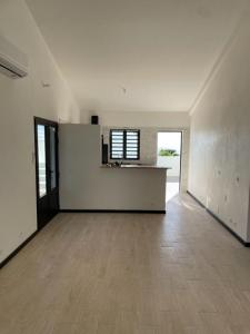 For rent Saint-denis-chaudron 4 rooms 94 m2 Reunion (97490) photo 2