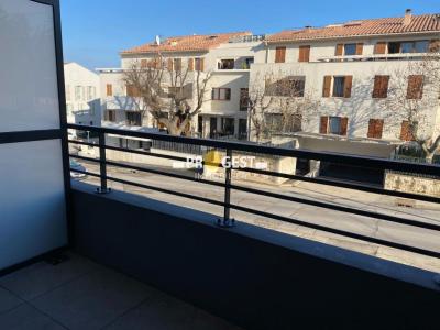 For rent Greasque 1 room 25 m2 Bouches du Rhone (13850) photo 3