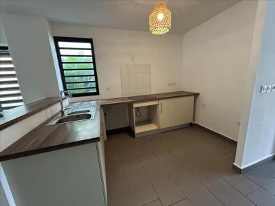 For sale Bois-de-nefles-saint-paul 3 rooms 69 m2 Reunion (97411) photo 3