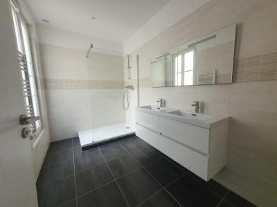 Louer Appartement Marseille-2eme-arrondissement Bouches du Rhone