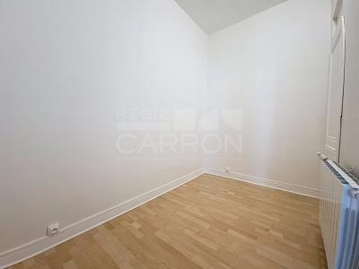 For rent Lyon-2eme-arrondissement 3 rooms 82 m2 Rhone (69002) photo 3
