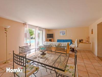 For sale Arles 12 rooms 394 m2 Bouches du Rhone (13200) photo 2