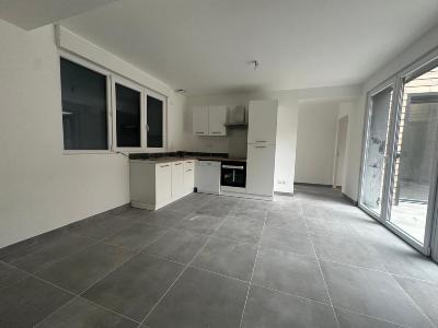 For sale 13 rooms 128 m2 Sarthe (72000) photo 0