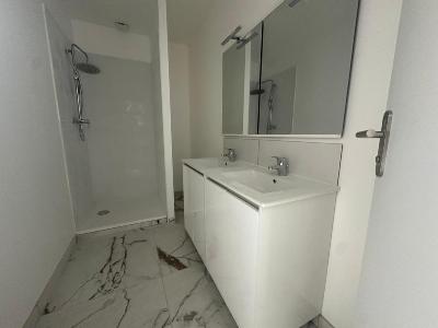 For sale 13 rooms 128 m2 Sarthe (72000) photo 4