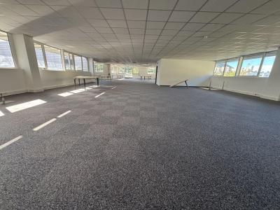 For sale 110, ROUTE DE LA VALENTIN 499 m2 Bouches du Rhone (13011) photo 3