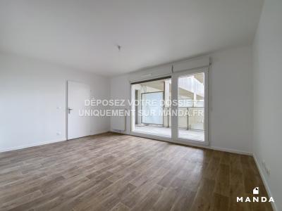 For rent Bagneux 3 rooms 63 m2 Hauts de Seine (92220) photo 0