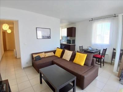 For rent Combs-la-ville 2 rooms 45 m2 Seine et marne (77380) photo 0