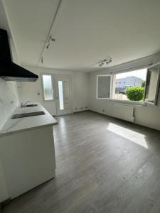 For rent Evreux 2 rooms 40 m2 Eure (27000) photo 0