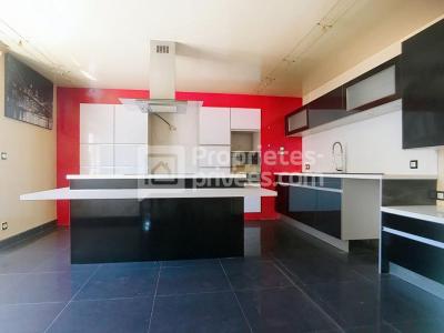 For sale Bressuire 7 rooms 165 m2 Deux sevres (79300) photo 1