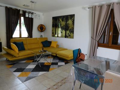 For sale Saint-laurent-nouan 4 rooms 95 m2 Loir et cher (41220) photo 3
