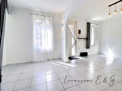 Acheter Maison 85 m2 Bury