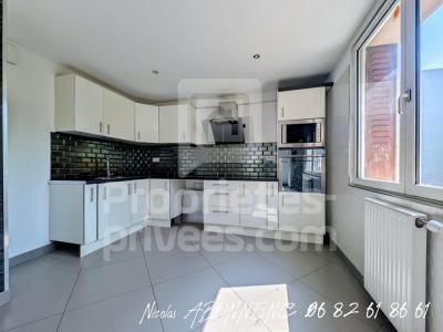 For sale Grenoble 4 rooms 73 m2 Isere (38100) photo 1