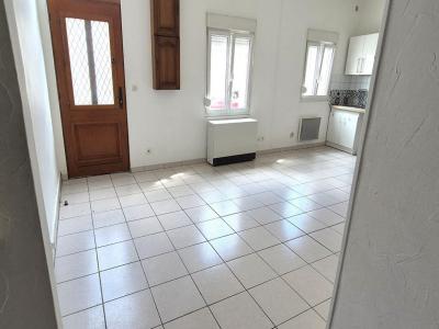For sale Saint-dizier 4 rooms 71 m2 Haute marne (52100) photo 2